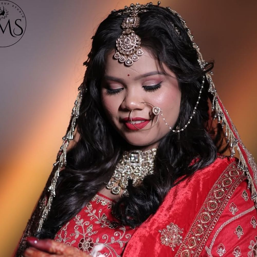 इटावा में नवविवाहिता की मौत, पति समेत 5 पर केस:मायके वालों ने लगाए दहेज प्रताड़ना और हत्या के आरोप