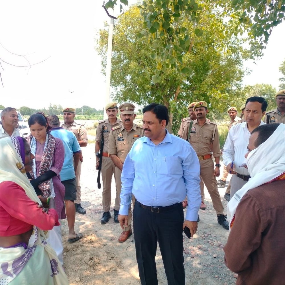 मिशन समाधान से दशकों पुराने भूमि विवादों का निस्तारण:48 साल बाद रामादेवी को मिला हक, 20 साल पुराना पट्टा विवाद भी सुलझा