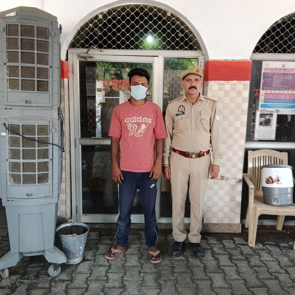 नाबालिग से दुष्कर्म का आरोपी गिरफ्तार:घर में घुसकर वारदात को दिया था अंजाम, लंबे समय से था फरार