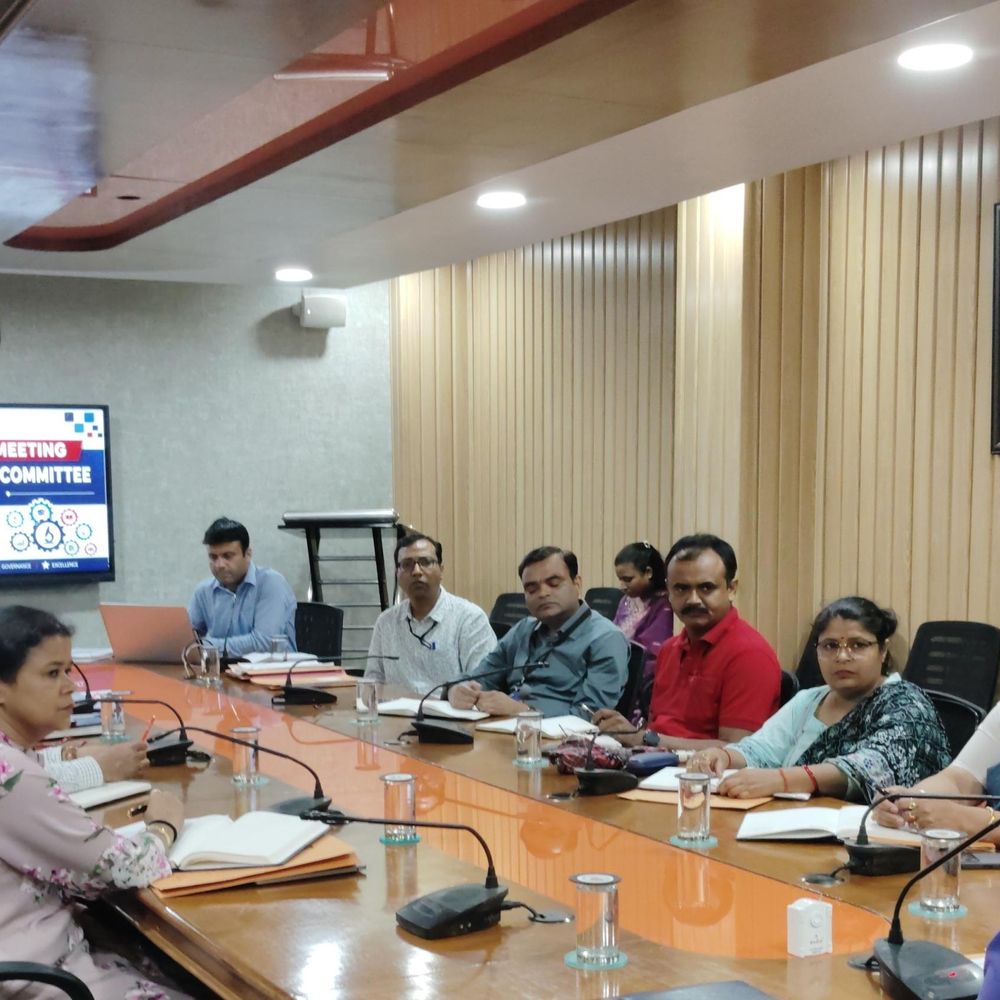 आरएमएल विश्वविद्यालय में आरडीसी की बैठक:शोध की गुणवत्ता और एच-इंडेक्स बढ़ाने पर जोर