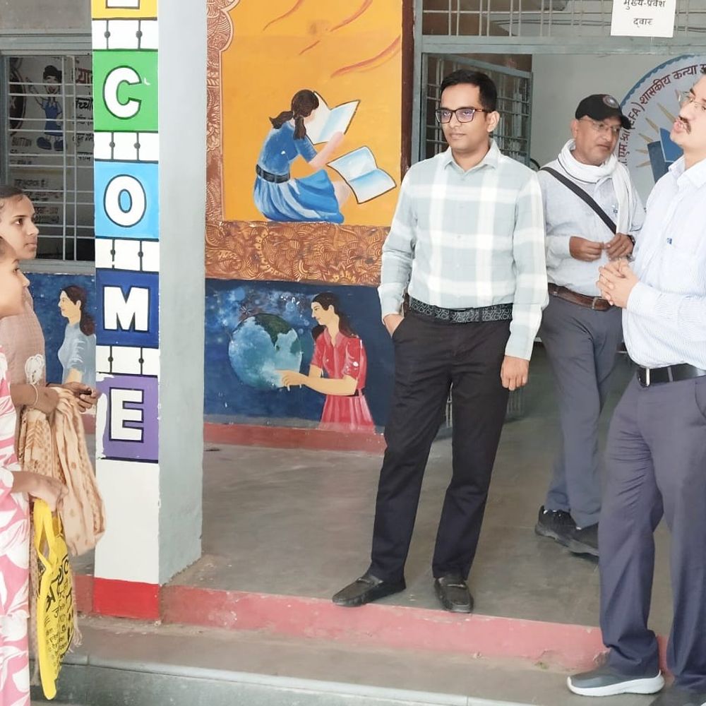खंडवा में कल होगी NEET री-एग्जाम:6 केंद्रों पर 2486 छात्र देंगे एग्जाम; आज कलेक्टर-SP ने तैयारियों का लिया जायजा