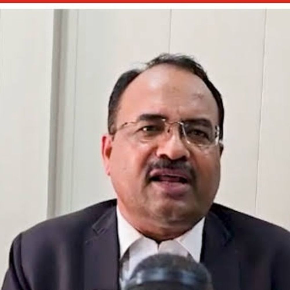 रामपुर में 6 सरकारी वकीलों की सेवा समाप्त:आजम खान के खिलाफ पैरवी करने वाले संदीप सक्सेना भी शामिल