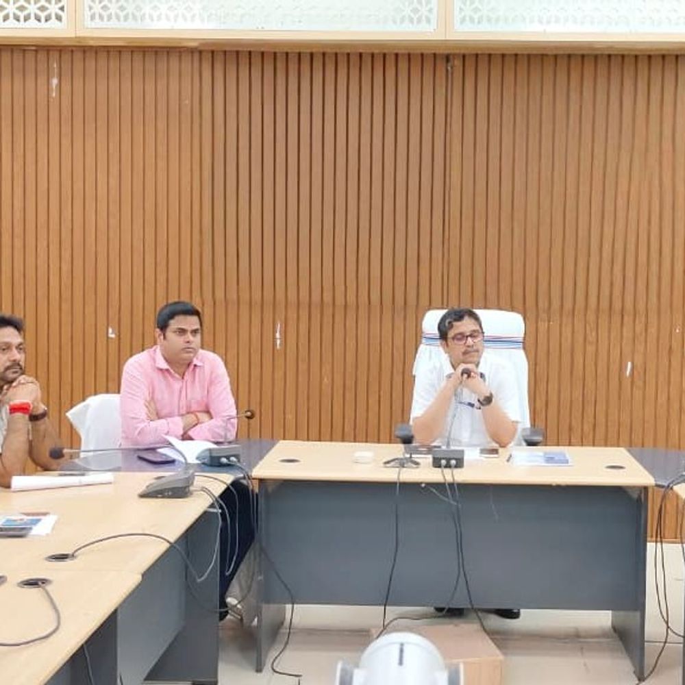 नालंदा में 5 सेंटर्स पर नीट री एग्जाम:3804 स्टूडेंट्स होंगे शामिल, CCTV से निगरानी; ट्रैफिक रूट में बदलाव, फोटोस्टेट और मोबाइल दुकानें बंद