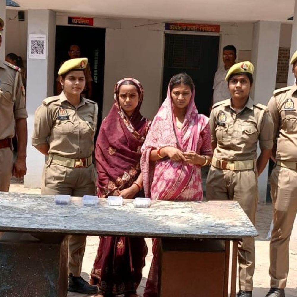दो जगह महिलाओं से हुई टप्पेबाजी:पुलिस ने 2 महिलाओं को पकड़ा, 36 हजार रुपये बरामद; 2 आरोपी फरार