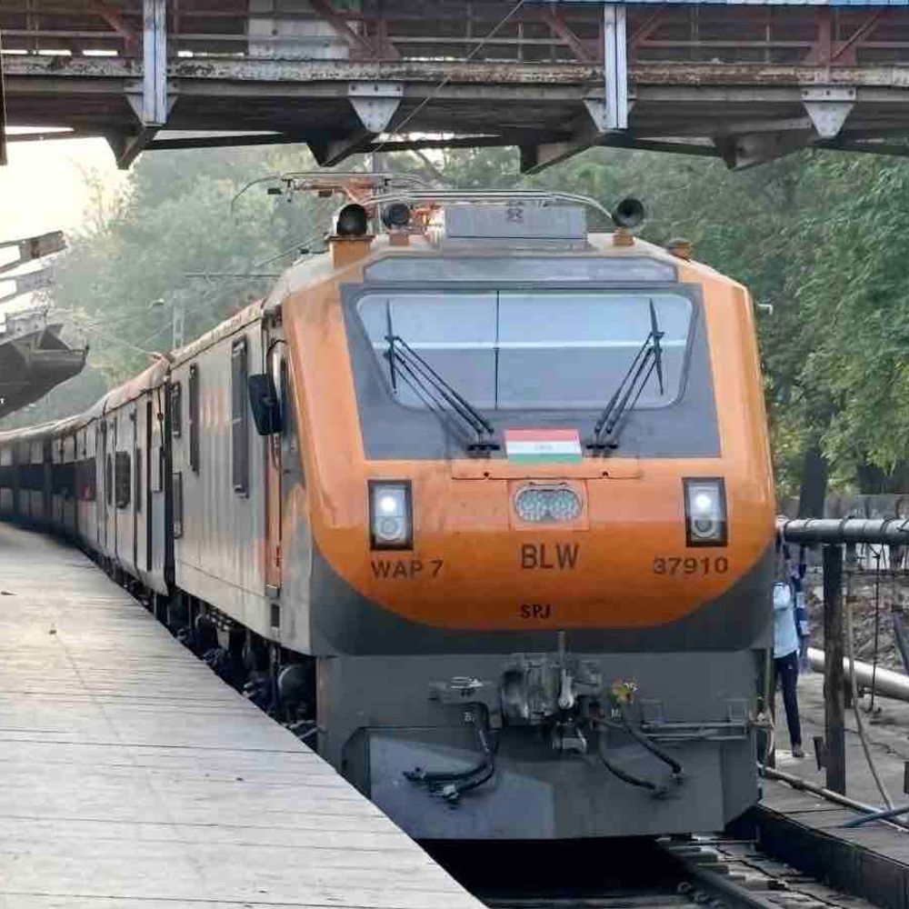 गोरखपुर को मिली नई अमृत भारत एक्सप्रेस की सौगात:जयपुर- दरभंगा का सफर होगा आसान, कल यानी रविवार से शुरू होगी ट्रेन