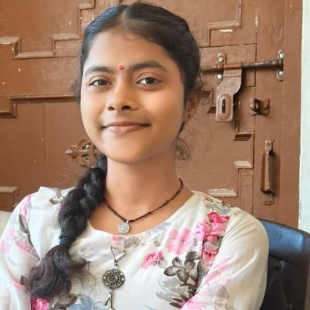 शेफाली सिंह ने पॉलिटेक्निक प्रवेश परीक्षा में प्रदेश में टॉप:अमेठी की छात्रा ने ग्रुप-C में पहला स्थान हासिल कर नाम रोशन किया