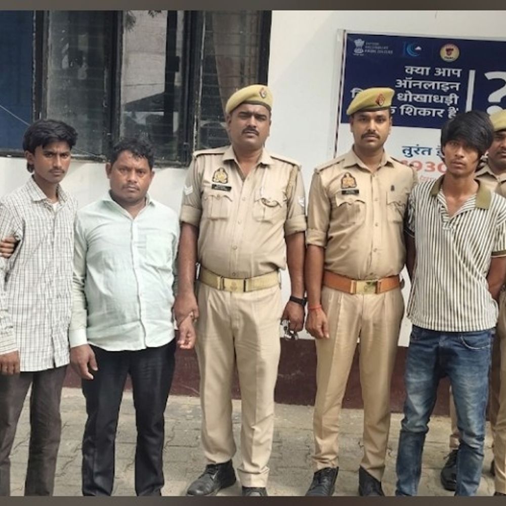 आनंद हत्याकांड के मुख्य आरोपी नासिर समेत तीन गिरफ्तार:संतकबीरनगर में पुलिस ने भेजा जेल, छेड़खानी का विरोध करने पर हत्या की थी