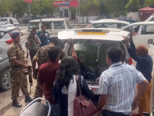 NEET री-एग्जाम आज, करीब 23 लाख स्टूडेंट्स शामिल होंगे:धर्मेंद्र प्रधान बोले- बच्चे बिना डरे परीक्षा दें; 564 शहरों में 5440 सेंटरों पर कड़ी सुरक्षा व्यवस्था