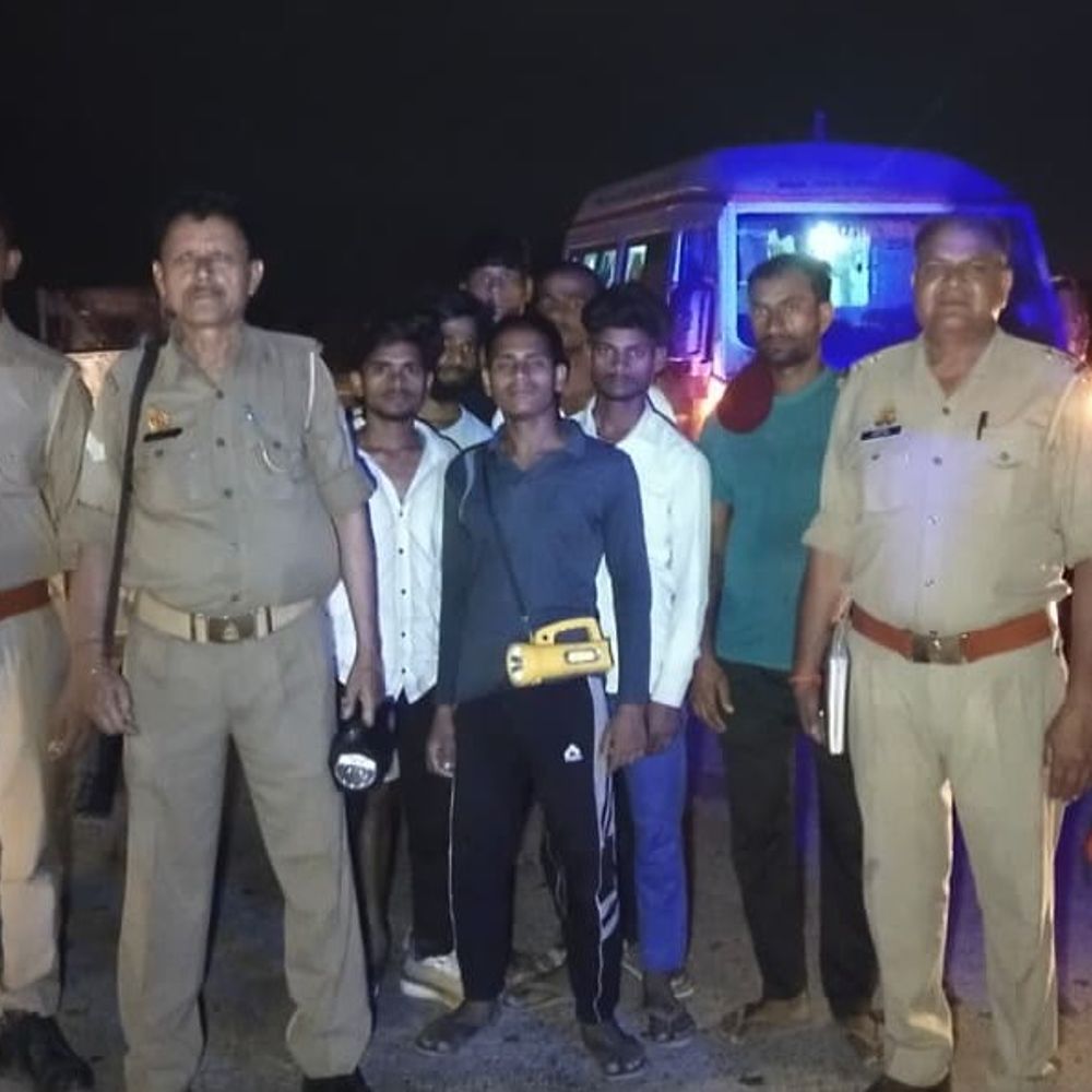 कासगंज के भगवानपुर पुल से युवक हजारा नहर में कूदा:मानसिक रूप से परेशान, दिव्यांग युवक लापता; तलाश जारी