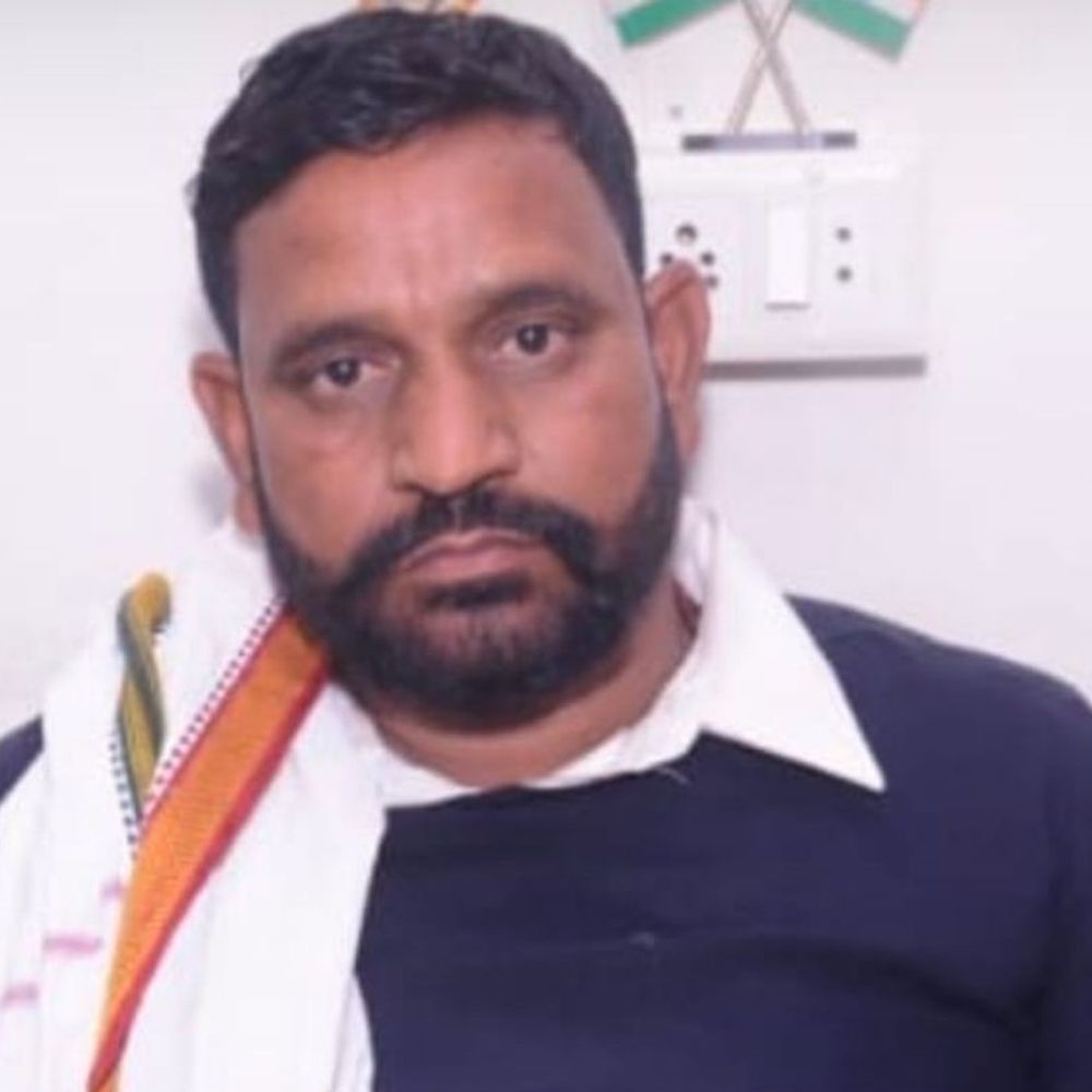 नोएडा में ट्रांसपोर्टर हत्याकांड के दो आरोपी गिरफ्तार:रोकने पर पुलिस पर फायरिंग कर भागे, जवाबी कार्रवाई में पैर में लगी गोली