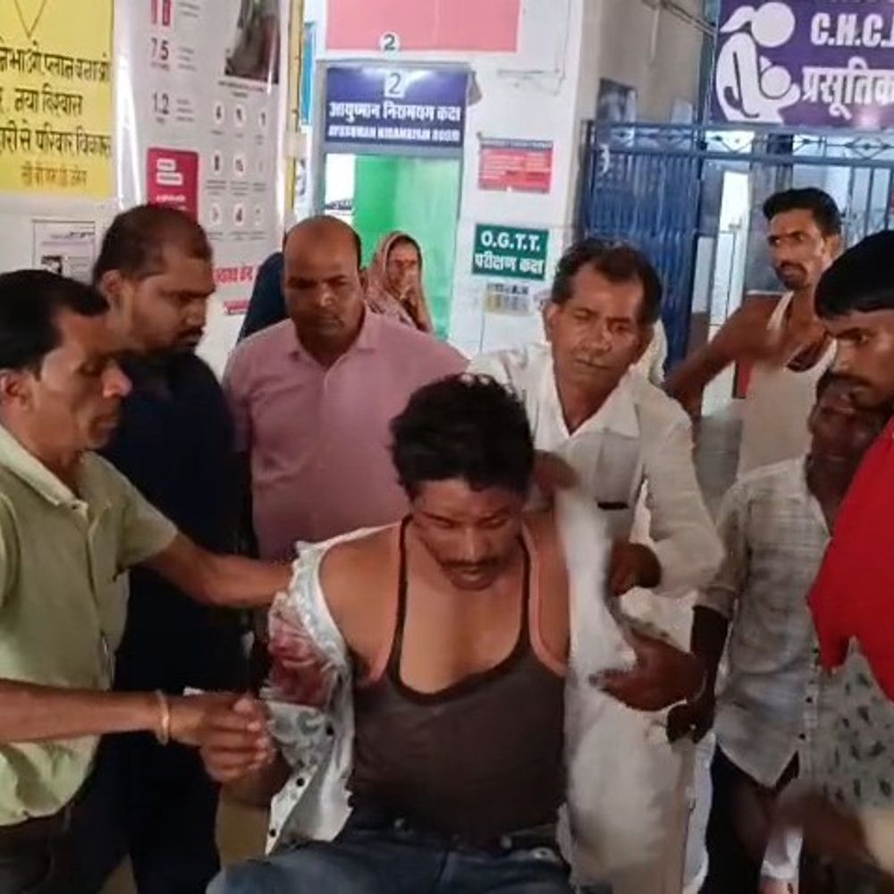 2 बाइक की टक्कर, तीन गंभीर घायल:दो की हालत नाजुक, जबलपुर रेफर; सागर से जबेरा पारिवारिक कार्यक्रम में जा रहे थे