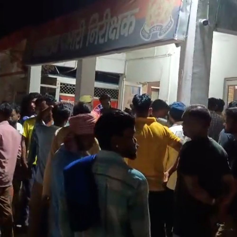 बिजनौर में डीजे विवाद. हवाई फायरिंग, पथराव:पुलिस ने एक आरोपी को हिरासत में लिया, जांच जारी