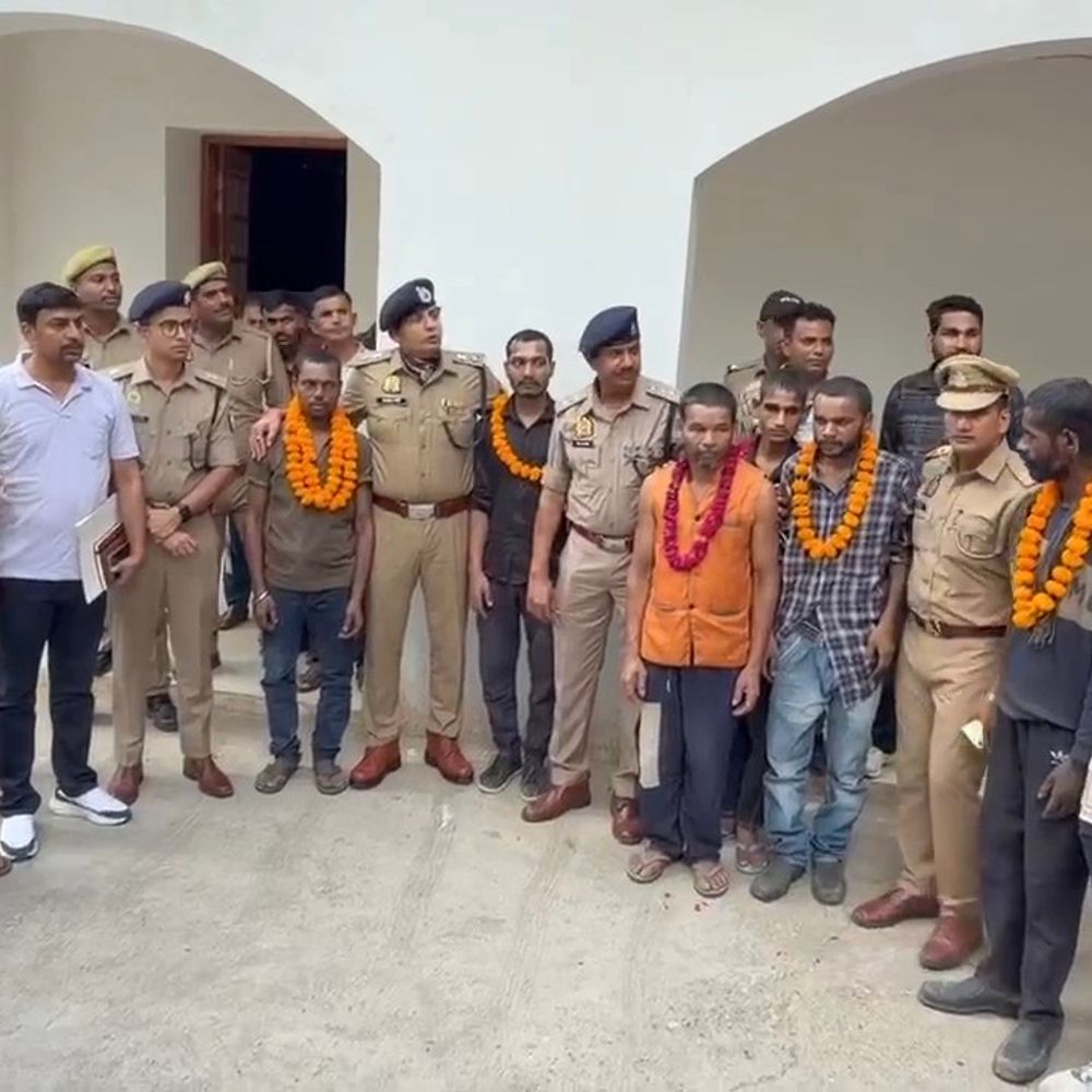 बंधुआ मजदूरों को पुलिस ने छुड़ाया, मालिक का पिता गिरफ्तार:हंटर से पीटते, गर्म भाले से कान काटा, सूखी रोटी खिलाकर 24 घंटे लेते थे काम
