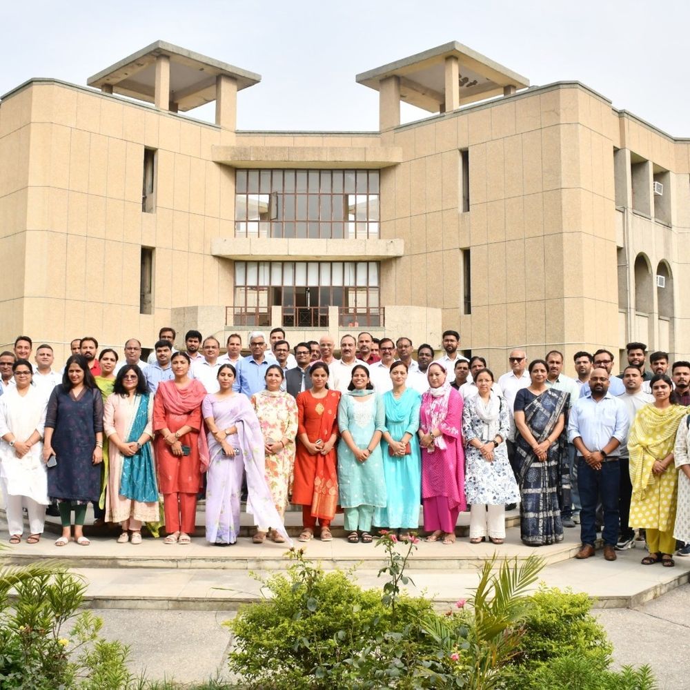 बदलते मौसम में किसानों तक पहुंचेगी सटीक सलाह:मेरठ में राष्ट्रीय प्रशिक्षण कार्यक्रम शुरू, किसानों को मिलेगा सीधा लाभ