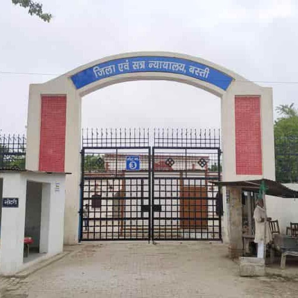मृत महिला का बयान दर्ज करने वाले दरोगा निलंबित:बस्ती में डेढ़ साल पहले मृत महिला का बयान कोर्ट में पेश किया