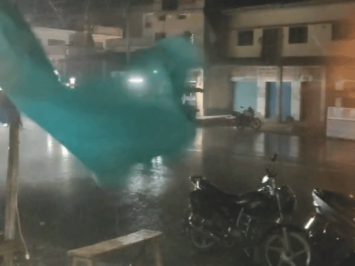 लखनऊ में बादल छाए, आजमगढ़ में देर रात बारिश:प्रदेश के 16 जिलों में बरसात और 38 में हीटवेव का अलर्ट; जल्द दस्तक देगा मानसून