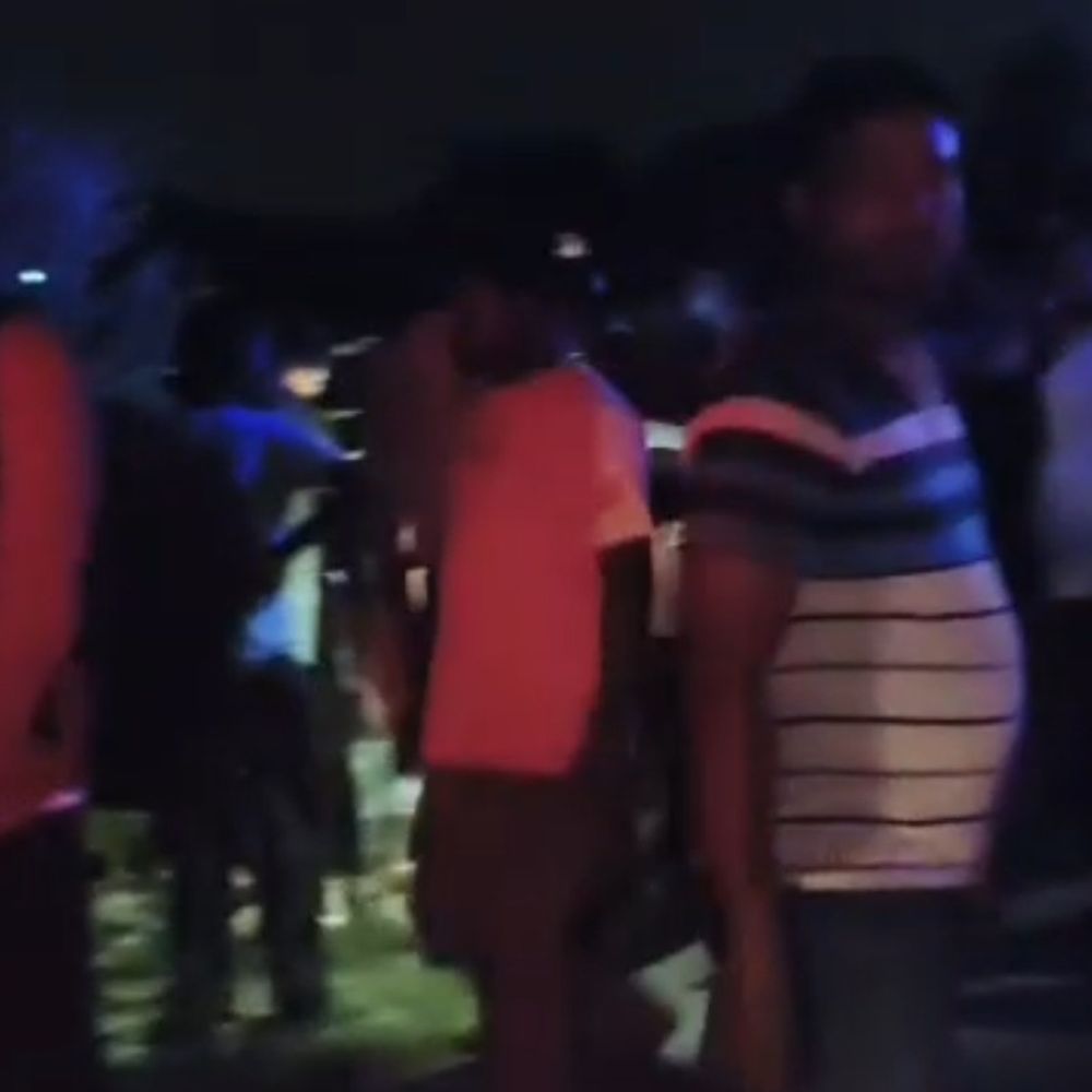 दरभंगा में 2 बाइकों की आपस में टक्कर:हादसे में एक किशोर की मौत, दूसरे की हालत गंभीर; घायल की पहचान नहीं हो सकी है