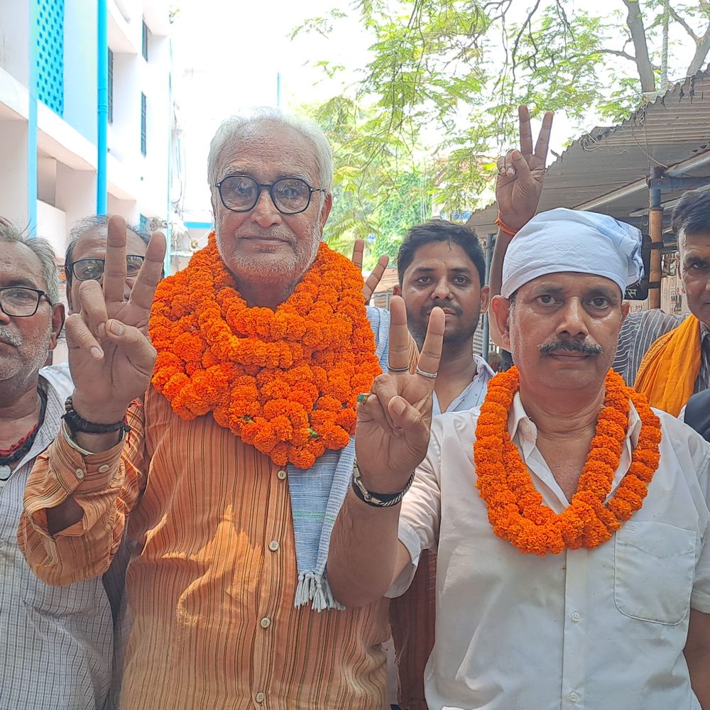 बार एसोसिएशन इलेक्शन में अध्यक्ष, महासचिव दोबारा निर्वाचित:गोपालगंज में वकीलों ने पुराने चेहरों पर जताया भरोसा
