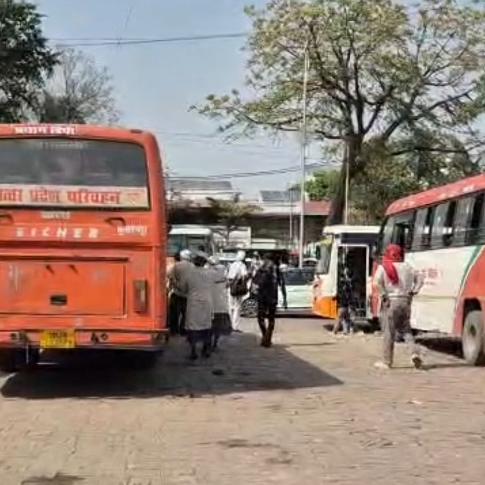 रोडवेज की नई गाइडलाइन: सड़क पर खड़ी नहीं होंगी बसें:फिटनेस जांच के बाद ही चलेंगी, यात्रियों की सुविधाएं बढ़ेंगी