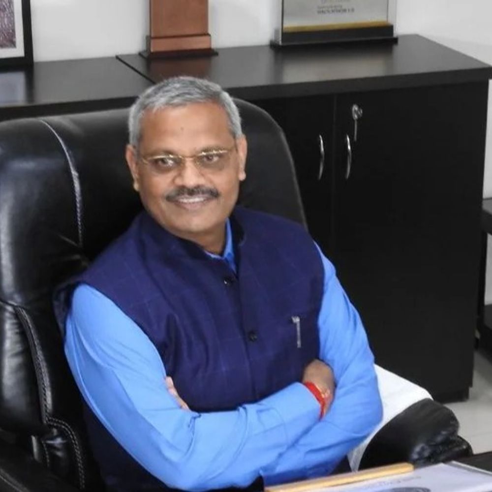 ACB डीजी बोले-डांट पड़ी,एक कान से सुनी,दूसरे कान से निकाली:एक चिड़चिड़ा बूढ़ा कोच, जो दिनभर आप पर चिल्लाता रहे, अपना काम करो