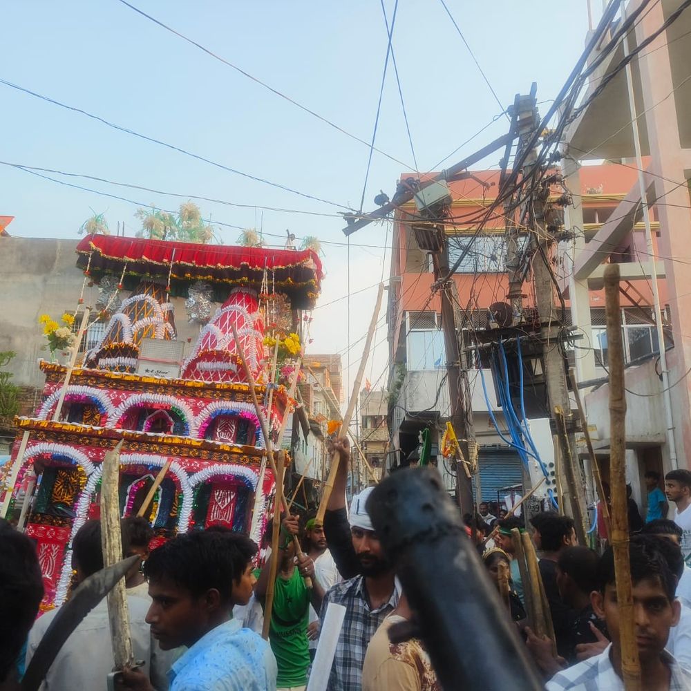बखरी में मोहर्रम का ताजिया जुलूस निकला:प्रशासन की मुस्तैदी से कायम रहा शांतिपूर्ण माहौल