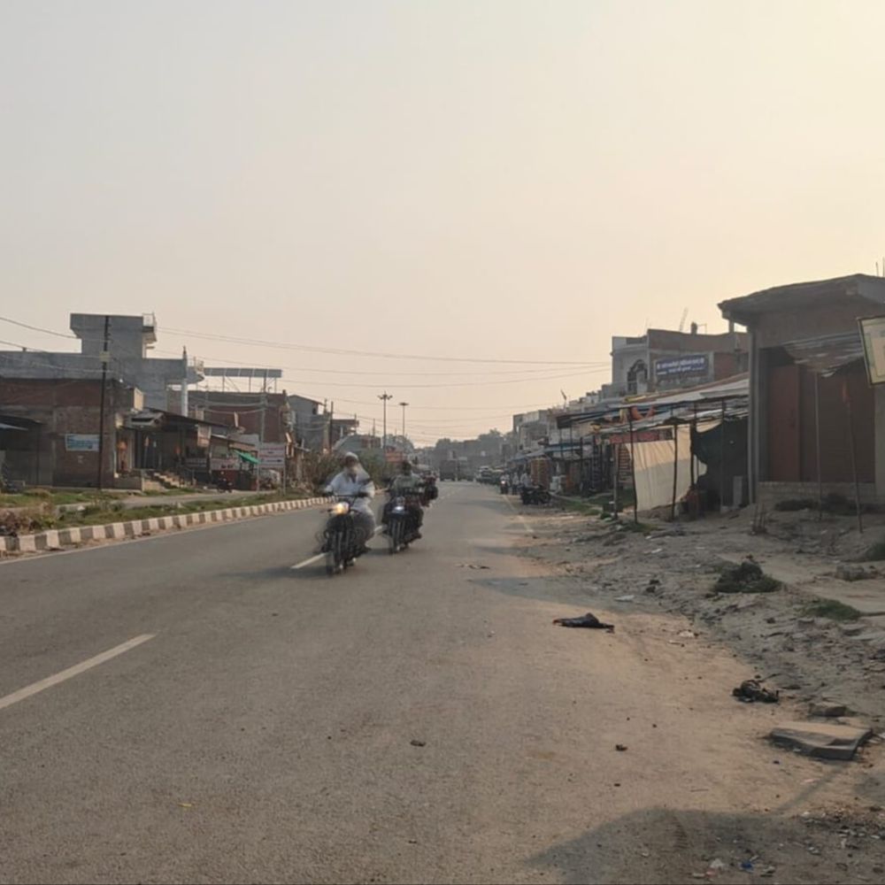 आजमगढ़ में भीषण गर्मी और उमस:39 डिग्री सेंटीग्रेड पहुंच जिले का तापमान, 30 शहरों में आंधी पानी का अलर्ट