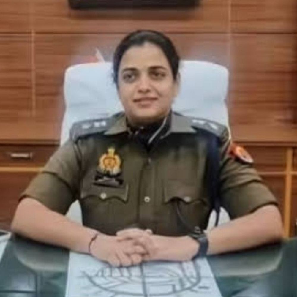 बदायूं में 32 उपनिरीक्षकों के तबादले:एक निरीक्षक का भी कार्यक्षेत्र बदला, 3 उपनिरीक्षक लाइन हाजिर