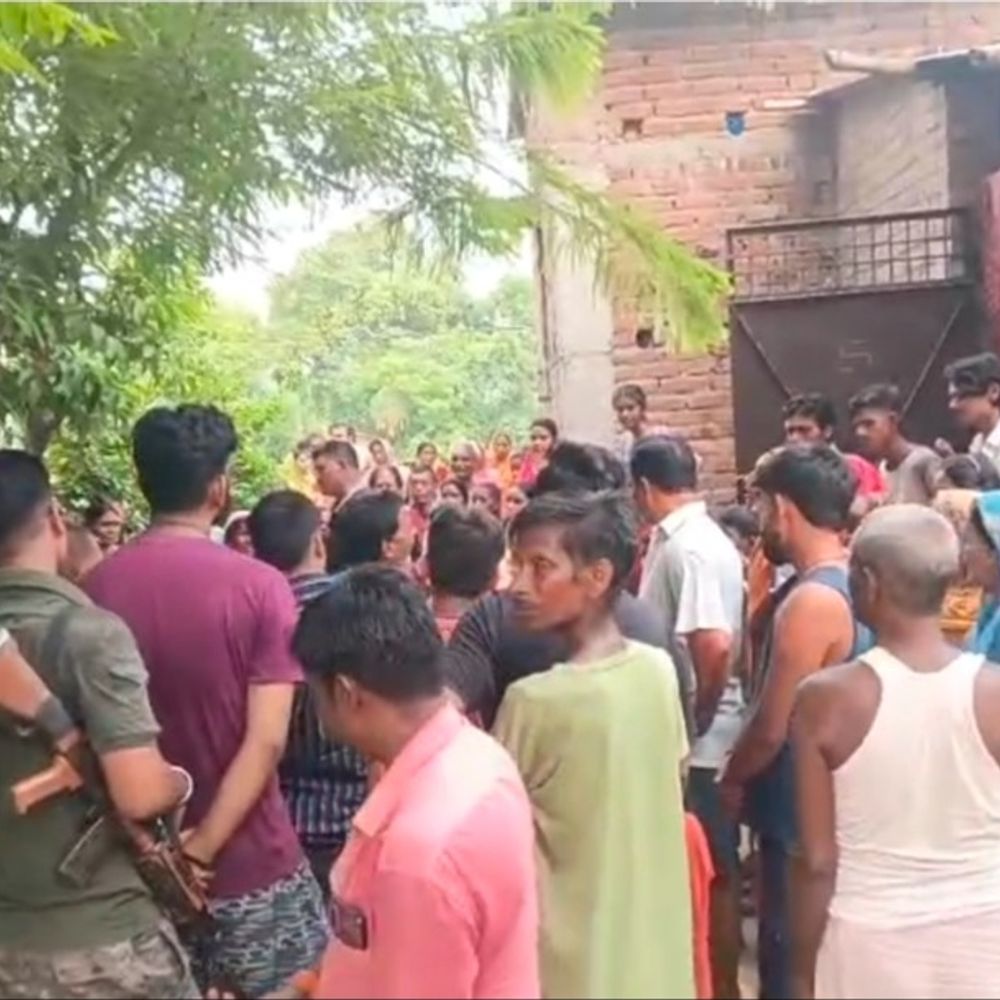मुजफ्फरपुर में वृद्धा की संदिग्ध स्थिति में मौत:ग्रामीणों ने लगाया आरोप, बेटा खाना नहीं देता था; कमजोर होने के कारण गई जान