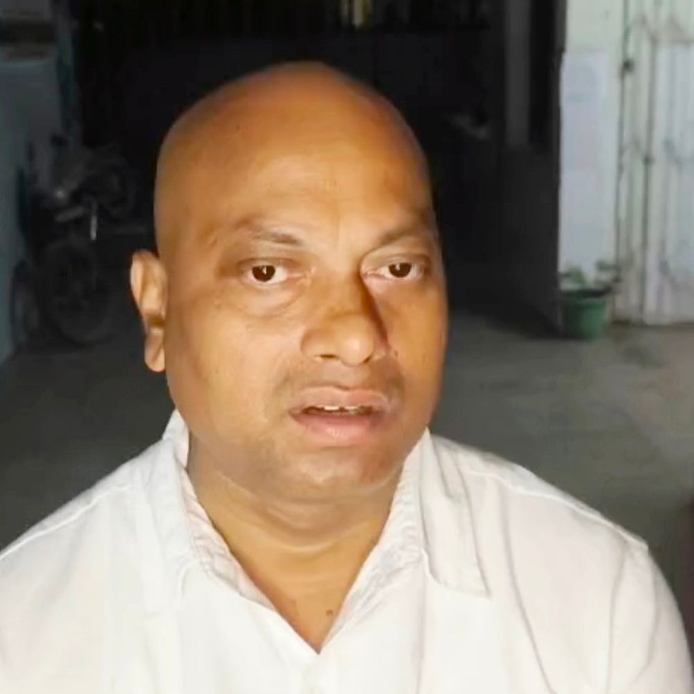 शेखपुरा में युवक की गोली मारकर हत्या:ओवरटेक को लेकर विवाद, इवनिंग वॉक से लौट रहा था; दोस्त बोला-'4 से 5 राउंड फायरिंग हुई'