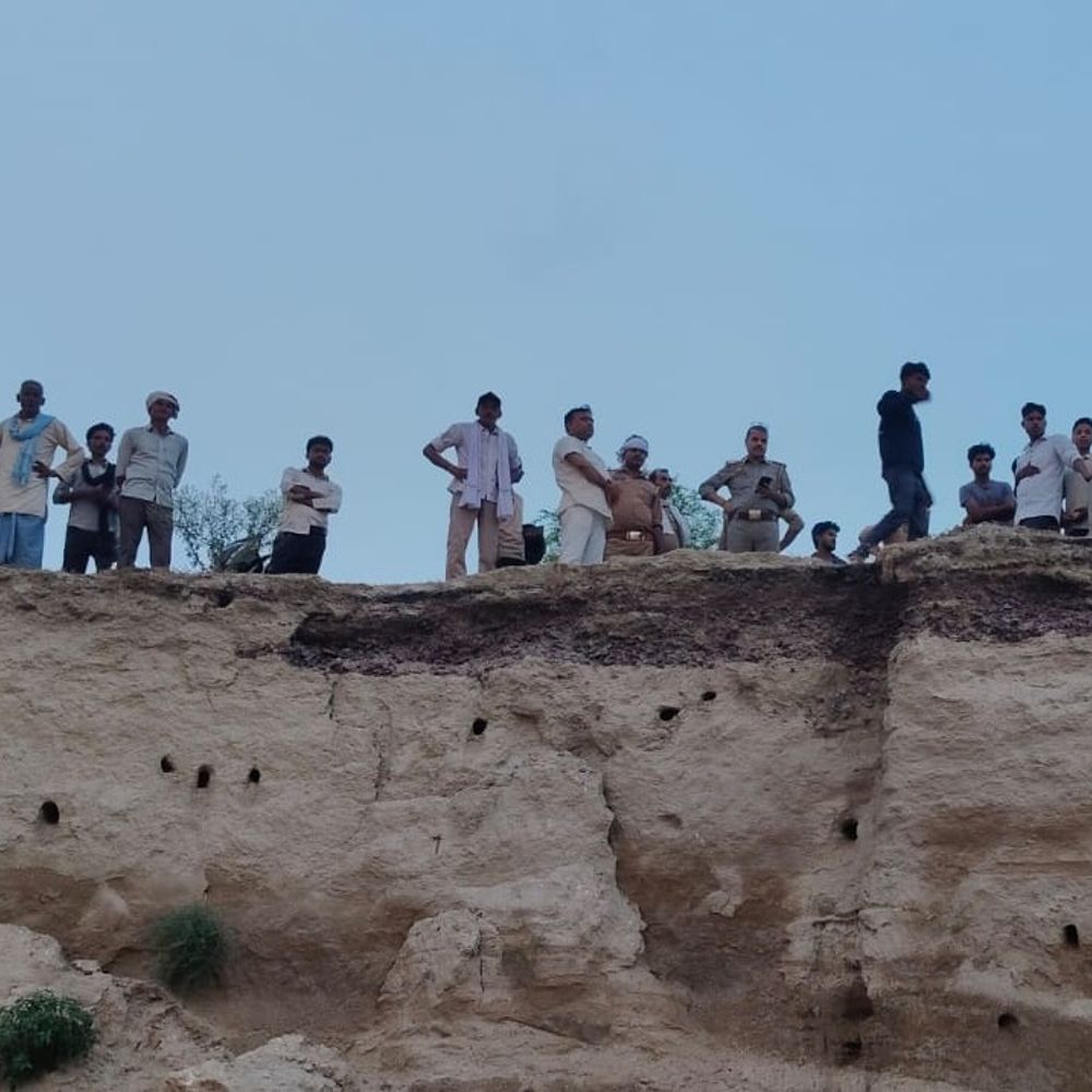 उन्नाव में गंगा में डूबा युवक:SDRF ने भी चलाया सर्च अभियान, देर रात तक नहीं मिला सुराग