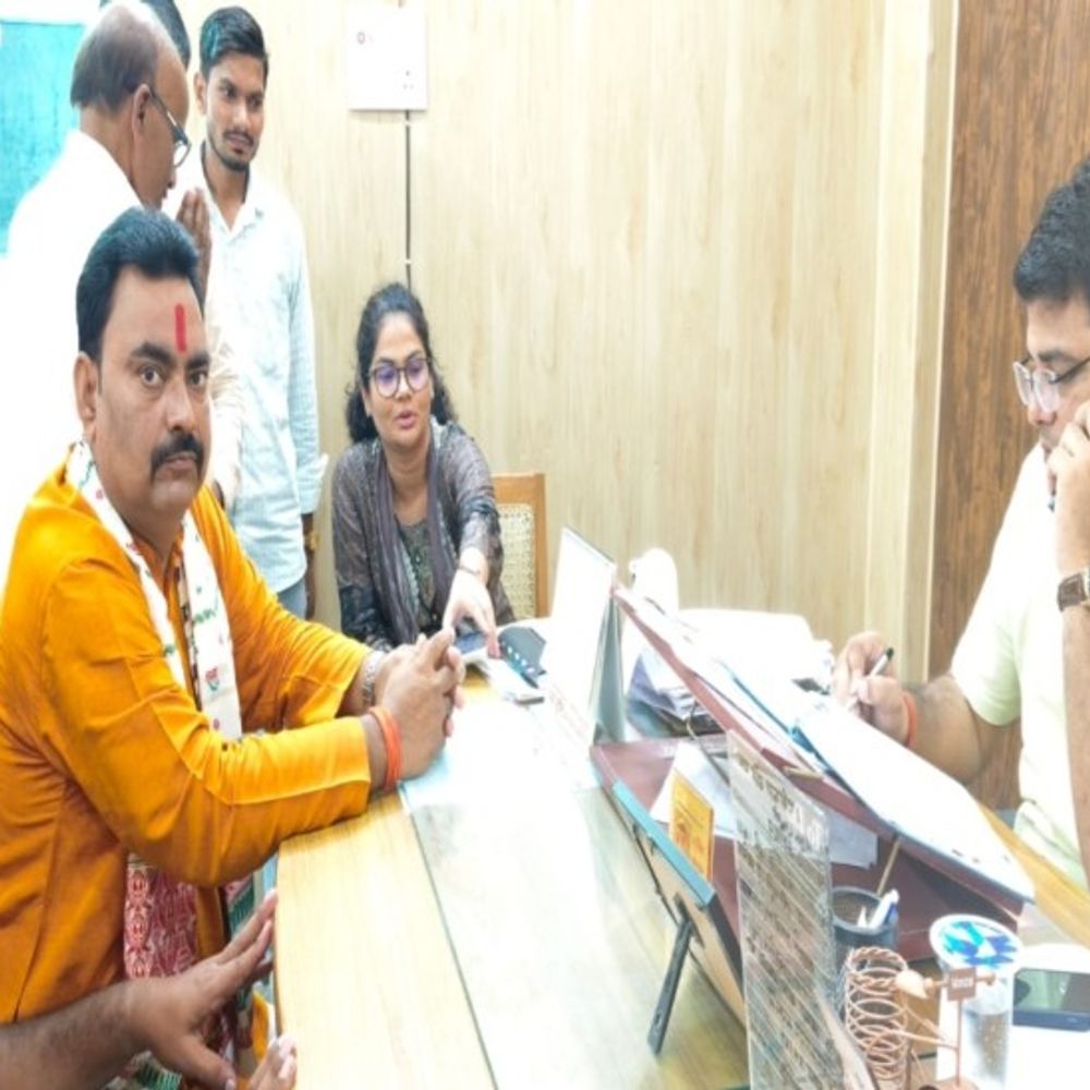 भरत तिवारी एनकाउंटर की जांच की मांग:ब्राह्मण एकता परिषद ने एसडीएम को सौंपा ज्ञापन, गौशाला का उठाया मुद्दा