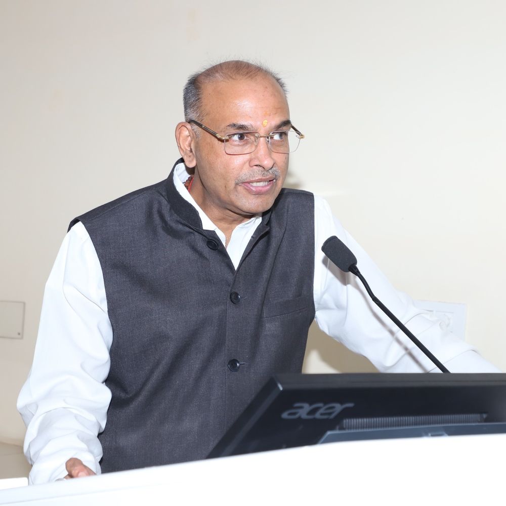 CSJM यूनिवर्सिटी में 'संवेदना-2' अभियान:नेशनल सोशल इम्पैक्ट अवॉर्ड जीतने वाली डॉ. नीरजा और डॉ. वंदना का अभिनंदन