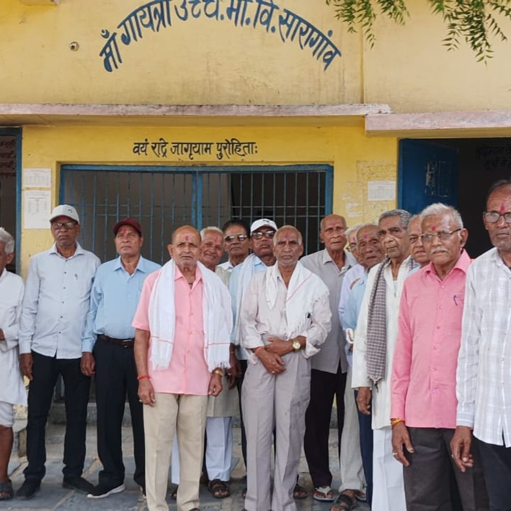 80 पार पेंशनरों का सम्मान