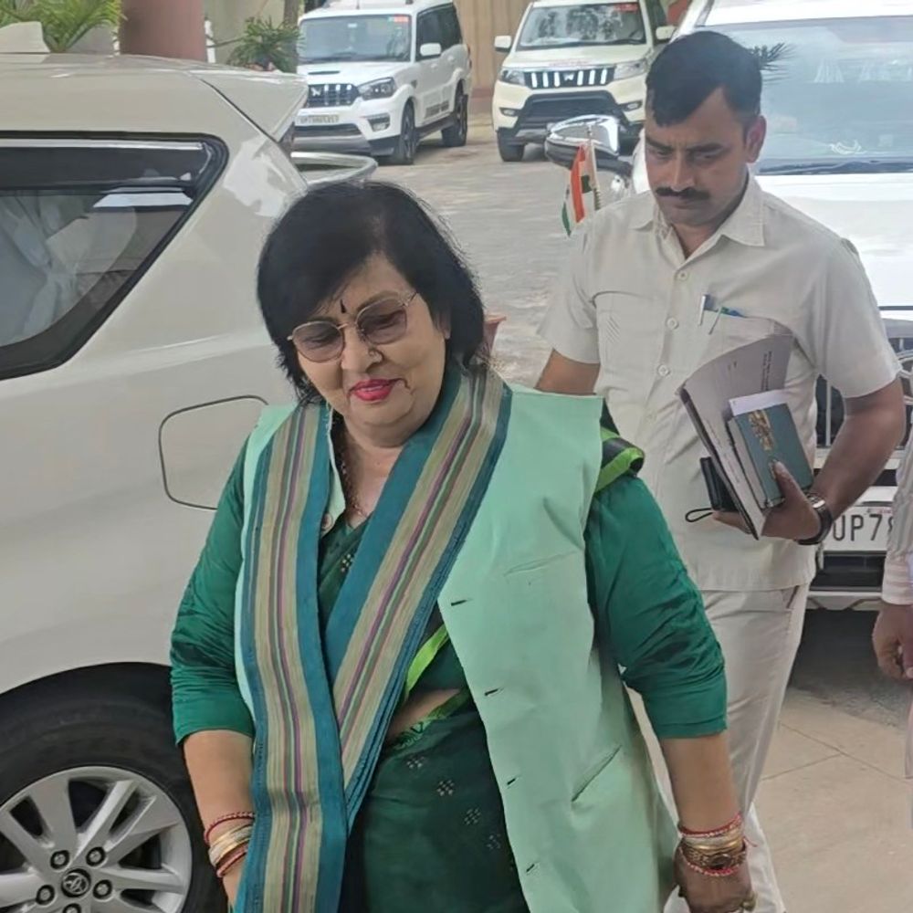 'मंदिर का चंदा चुराने वाला कुत्ता बना है':कानपुर देहात में मंत्री प्रतिभा शुक्ला बोलीं- राम भक्त दान के पैसों पर नजर नहीं डालता