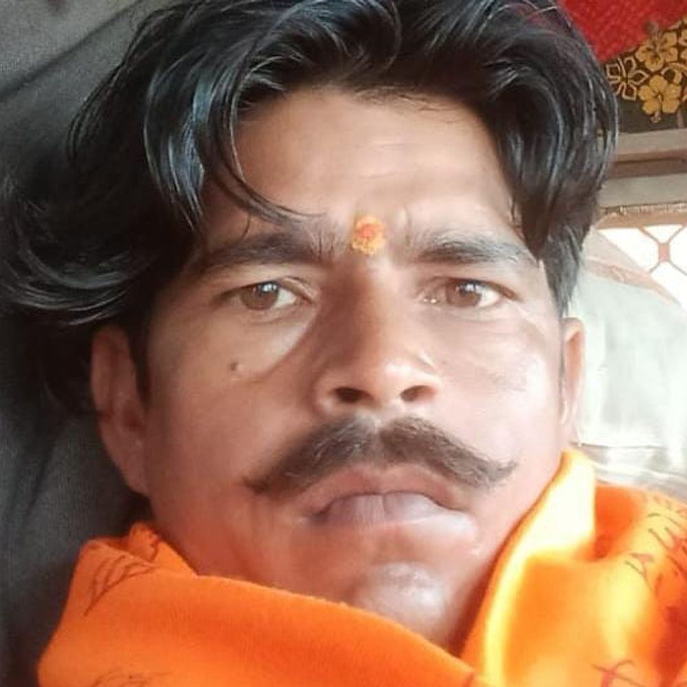 पिता के सामने बेटे ने खुद को गोली मारी,मौत:मैनपुरी के कनेगी का मामला, भागवत कथा में शामिल होने आया था घर