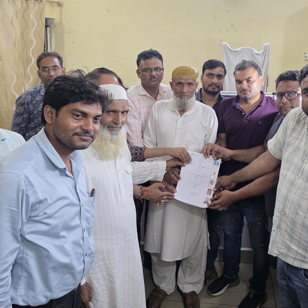 मुस्लिम भाइयों ने 24 कोसीय परिक्रमा के लिए भूमि दी:संभल में उपनिबंधक कार्यालय रात में खुला, 192 वर्गमीटर भूमि ₹3.76 लाख में खरीदी गई