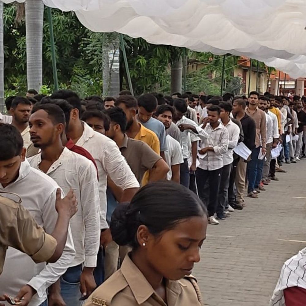 जौनपुर में 56,882 अभ्यर्थी देंगे टीईटी परीक्षा:2, 3 और 4 जुलाई को 23 केंद्रों पर होगी परीक्षा