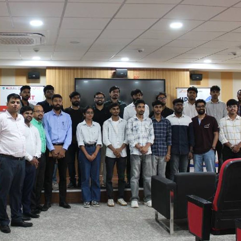 गोरखपुर में स्टार्टअप्स को मिलेगी फंडिंग की रफ्तार:गीडा में जुटे देश के बड़े इन्वेस्टर्स, UP डीपटेक मिशन के तहत बड़ा आयोजन