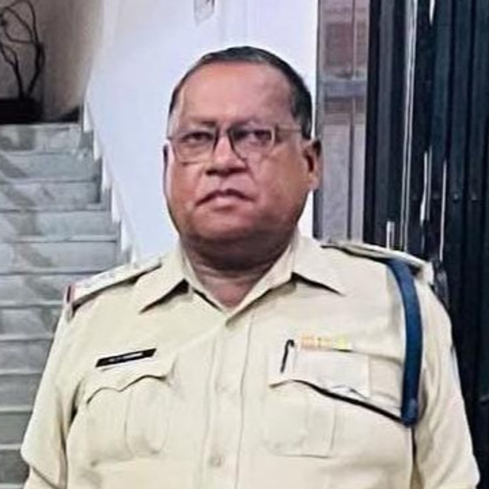 2 बार सस्पेंड टीआई को मोघट की कमान:खंडवा एसपी ने 3 थानों के प्रभारी बदले; 42 साल की सेवा के बाद धनगांव टीआई रिटायर