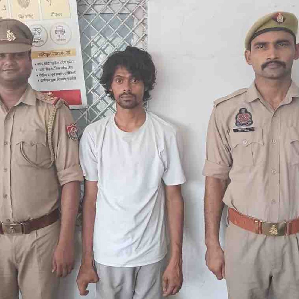 कानपुर में AC यूनिट चोरी करते रंगेहाथ पकड़ा गया युवक:नशे की लत पूरी करने के लिए कर रहा था चोरी, जेल भेजा