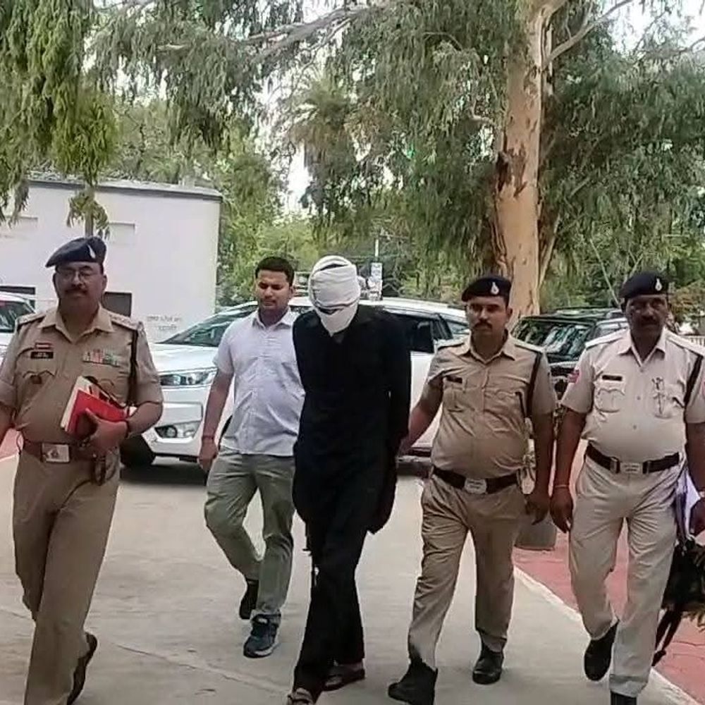 20 लाख की ज्वेलरी चोरी का खुलासा, एक आरोपी गिरफ्तार:अंतरराज्यीय ईरानी गैंग का सदस्य राजस्थान से पकड़ा, 12 लाख के आभूषण बरामद