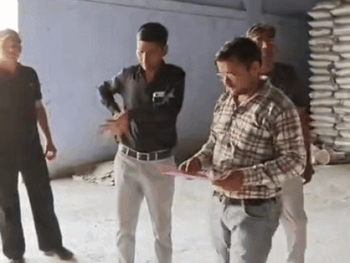 Urea Samples Collected from Sirsa Hafed Warehouse Amid Fertilizer Scam Allegations