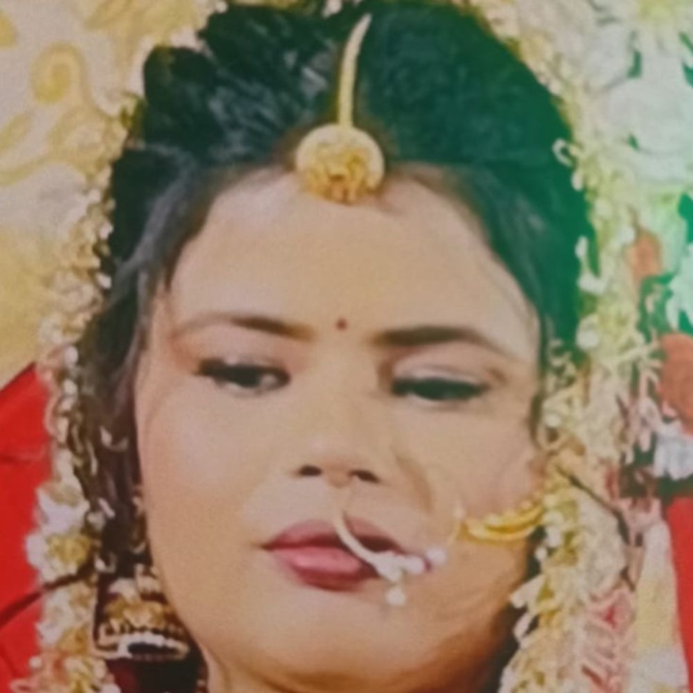 TET परीक्षा देने जा रही नवविवाहिता की एक्सीडेंट में मौत:लखनऊ में बस ने पीछे से बाइक में मारी टक्कर, 4 महीने पहले हुई थी शादी