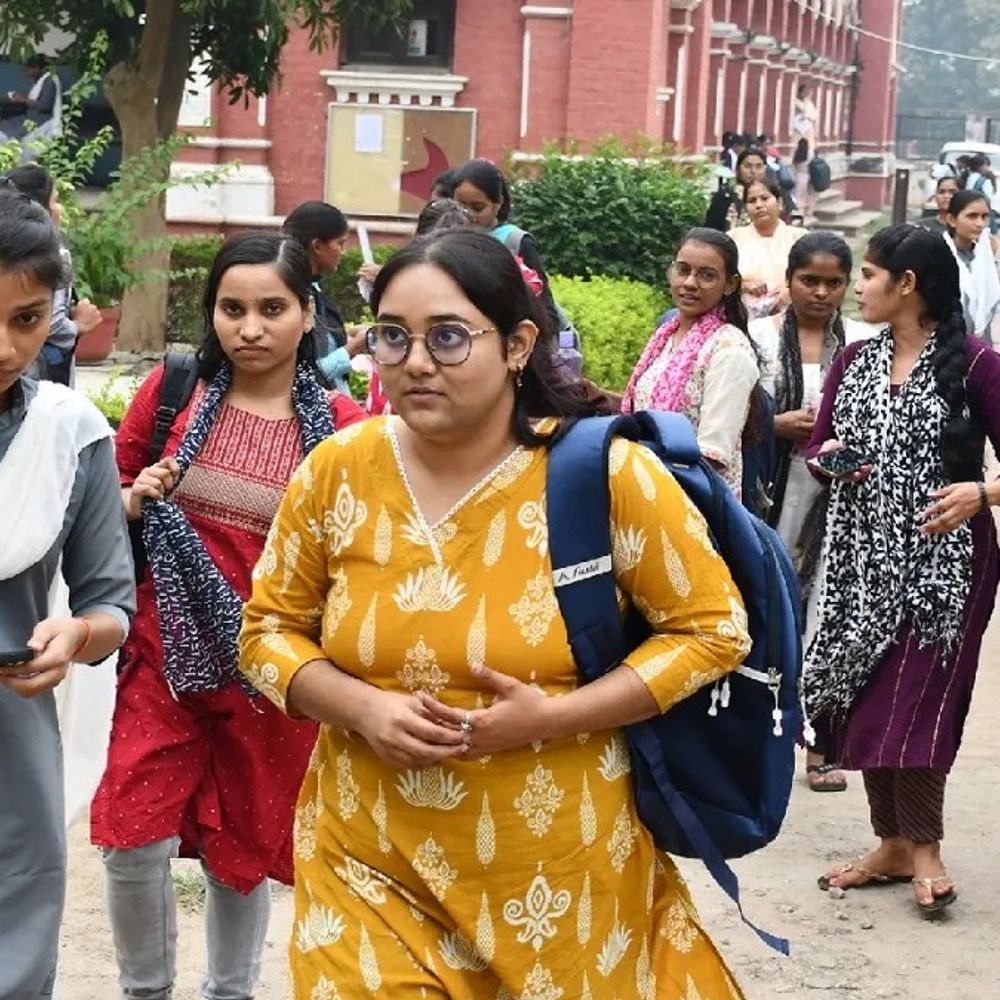 डीएलएड की 2.39 लाख सीटों पर कम आवेदन:43,900 पंजीकरण, 36,280 ने शुल्क भरा; अंतिम तिथि नजदीक