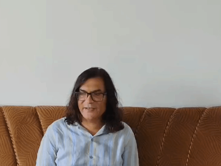 इंदौर के शिल्पकार ने सजाया जोधपुर एयरपोर्ट:3 माह में गढ़ीं पांच भव्य कलाकृतियां; पीएम मोदी आज करेंगे अनावरण