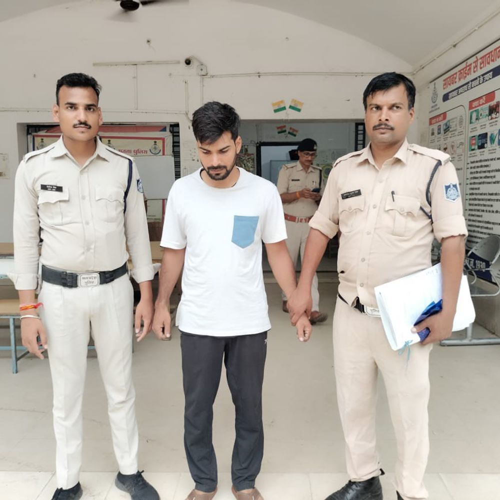 तीन महीने की तनख्वाह रोकने वाले कार मालिक की गिरफ्तारी:सुसाइड नोट से पता चला- मानसिक प्रताड़ित किया था, कोर्ट से आरोपी जेल भेजा गया