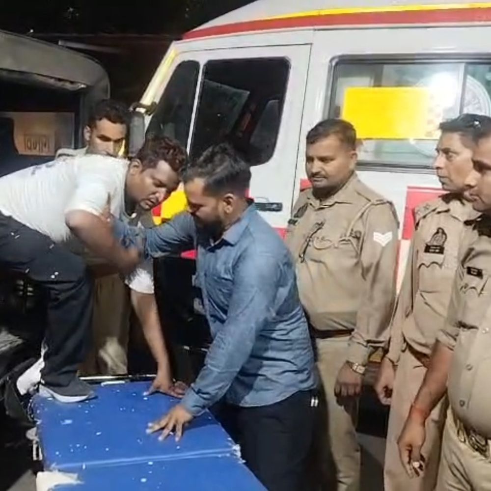 मुठभेड़ में टप्पेबाज गैंग का पर्दाफाश:फिरोजाबाद पुलिस ने दो बदमाशों को पैर में गोली मारी, चार गिरफ्तार