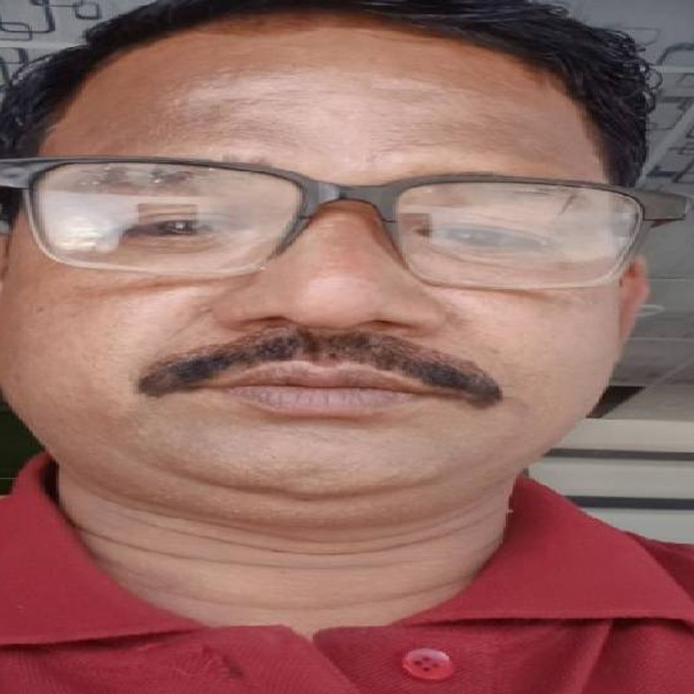 झांसी में बेटे की शादी से पहले पिता की मौत:2 महीने बाद दतिया जानी थी बारात, सीने में दर्द के बाद जान चली गई