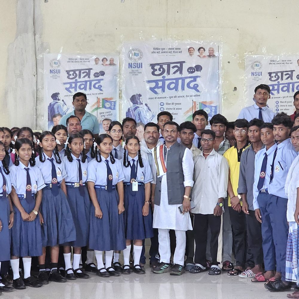 शिक्षा, रोजगार और प्रतियोगी परीक्षाओं पर छात्रों से संवाद:गादीरास में हरीश कवासी बोले- पेपर लीक से छात्रों का भविष्य प्रभावित,कोचिंग व्यवस्था की मांग उठी