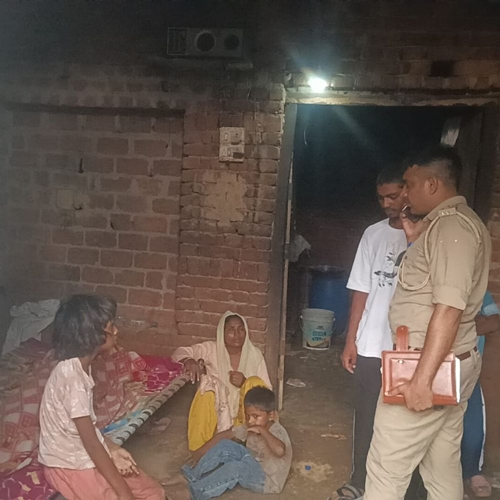 हापुड़ में नवविवाहिता का शव मिला:फांसी लगाकर दी जान, 6 महीने पहले हुई थी शादी